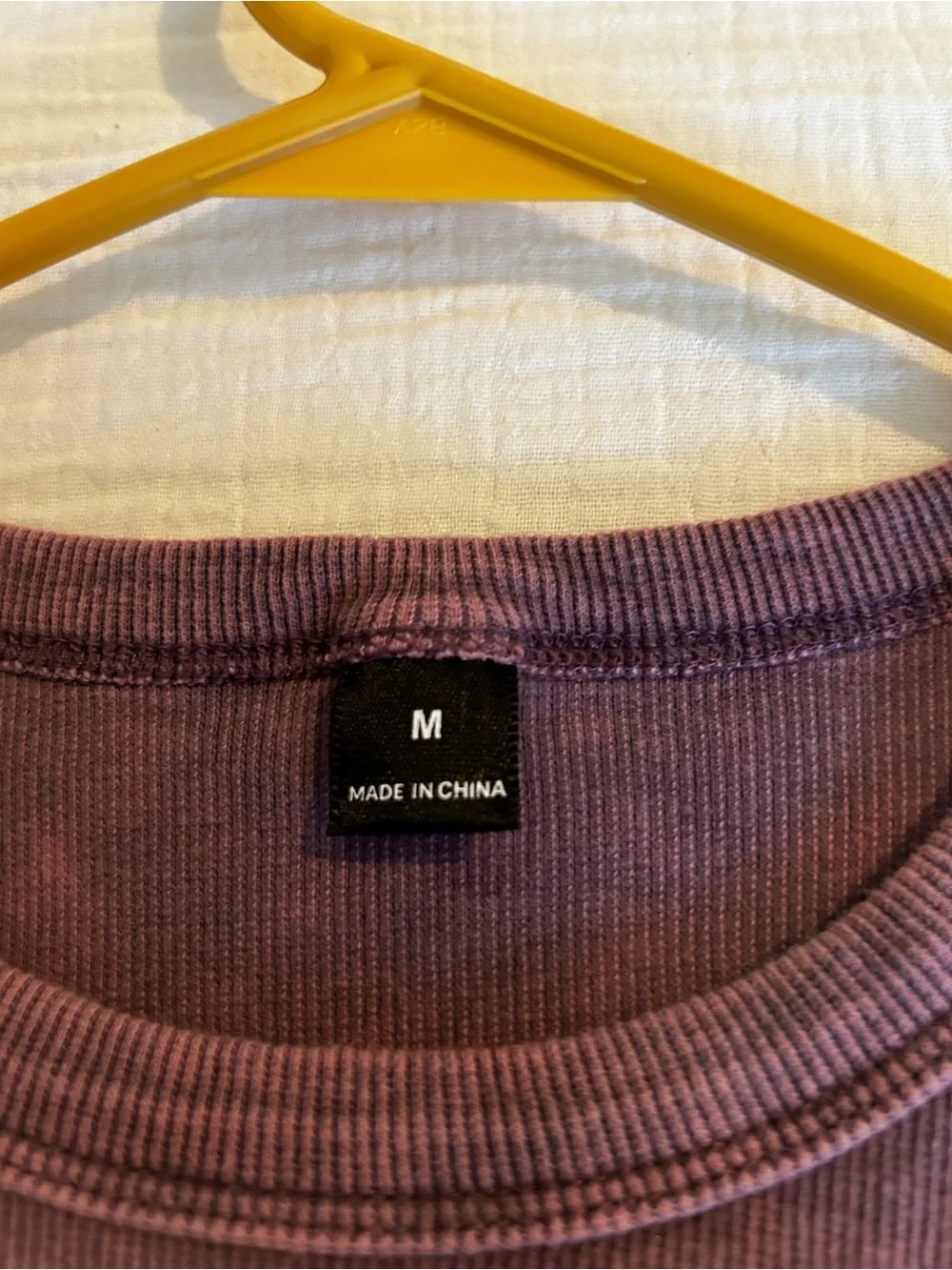 Mauve Ribbed Tank Top - Sleeveless Casual Tee - Picture 3 of 4
